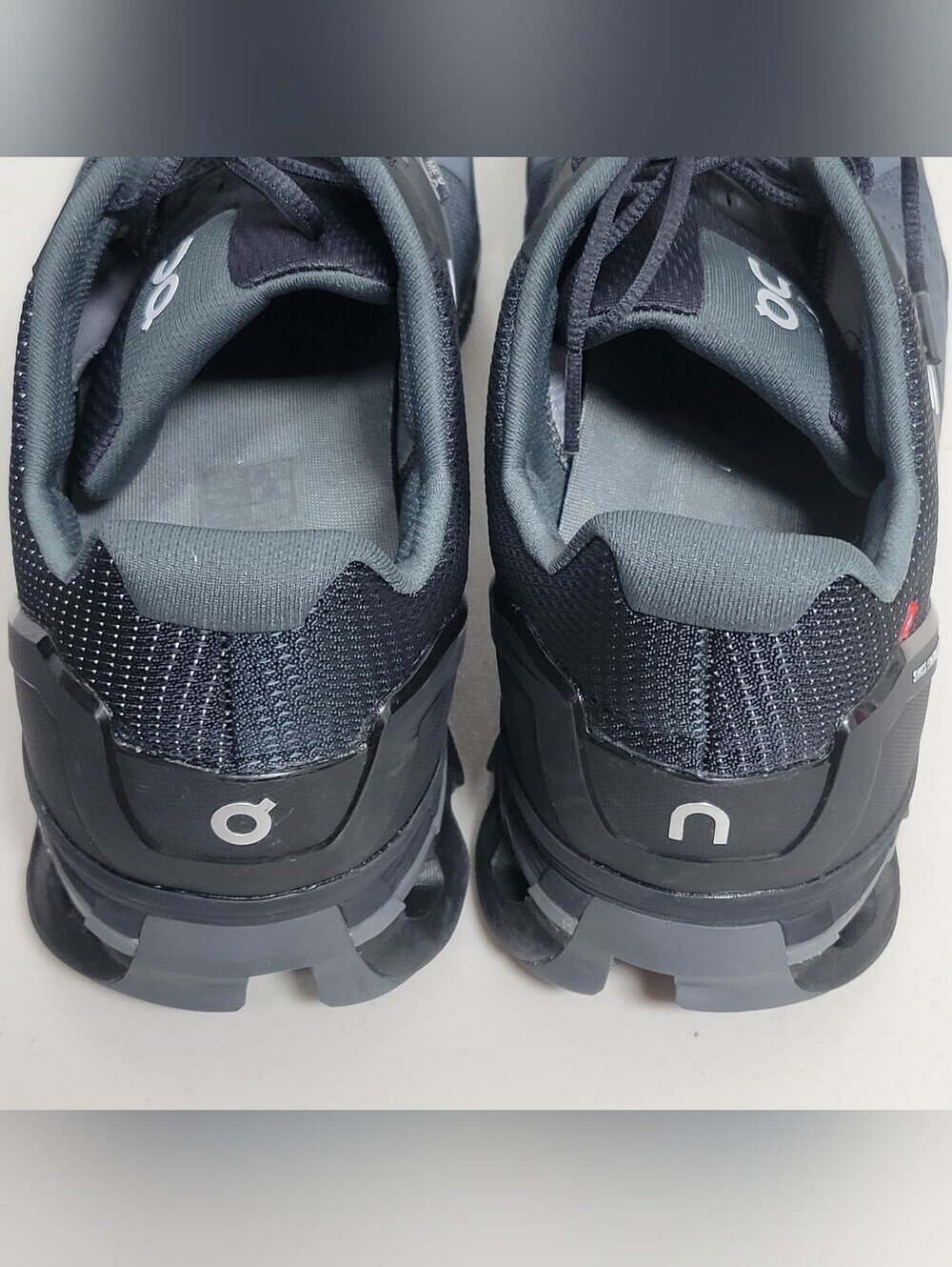 On Running Cloudace Running Shoes Men's Size 13. - Picture 11 of 11